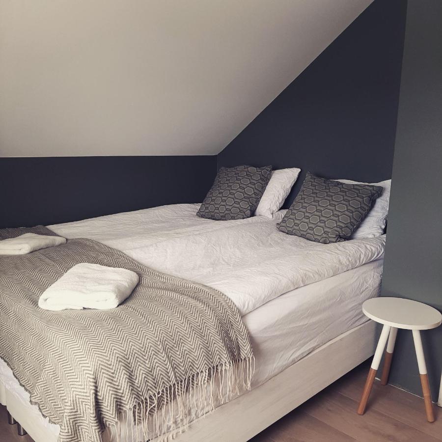 Grindavik Guesthouse Self Check In & Out Экстерьер фото